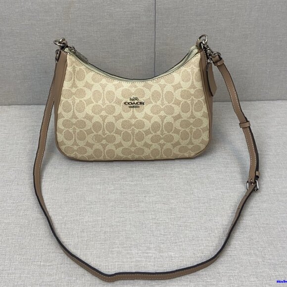 COACH One shoulder sling handbag under the arm bag